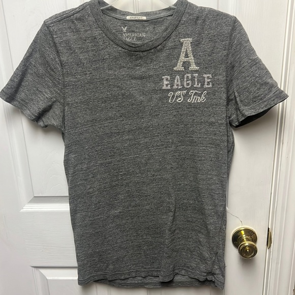 American Eagle Outfitters Other - American Eagle outfitters S small men athletic fit tee gray 100% cotton
